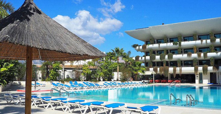 Photo Source: Hotel Deloix Aqua Center
