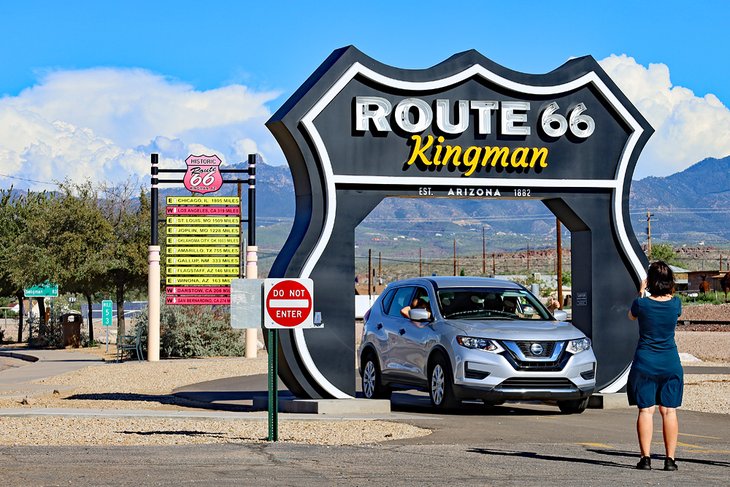 Giant Route 66 sign