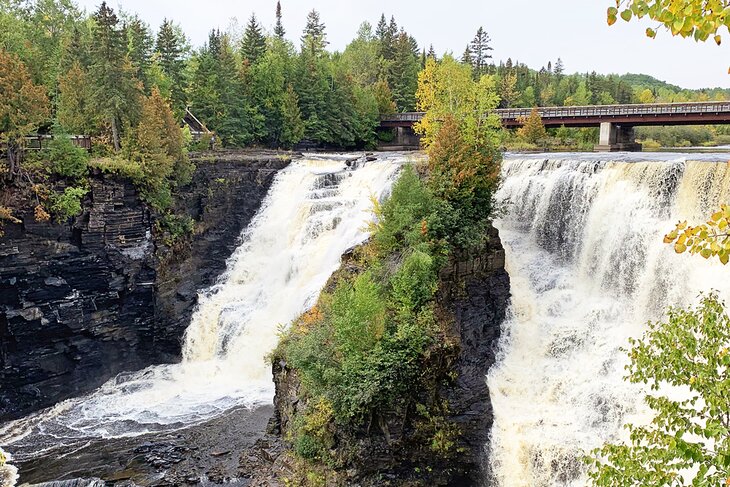 Kakabeka Falls