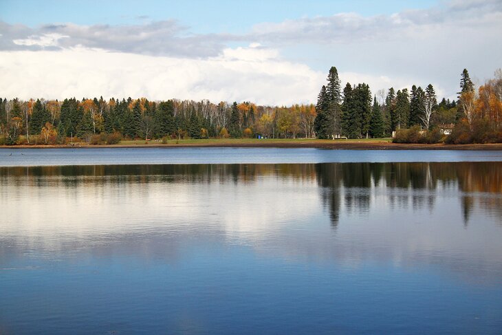 Boulevard Lake in Thunder Bay