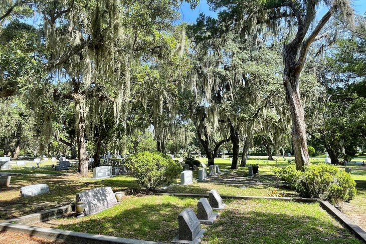 Bosque Bello Cemetery