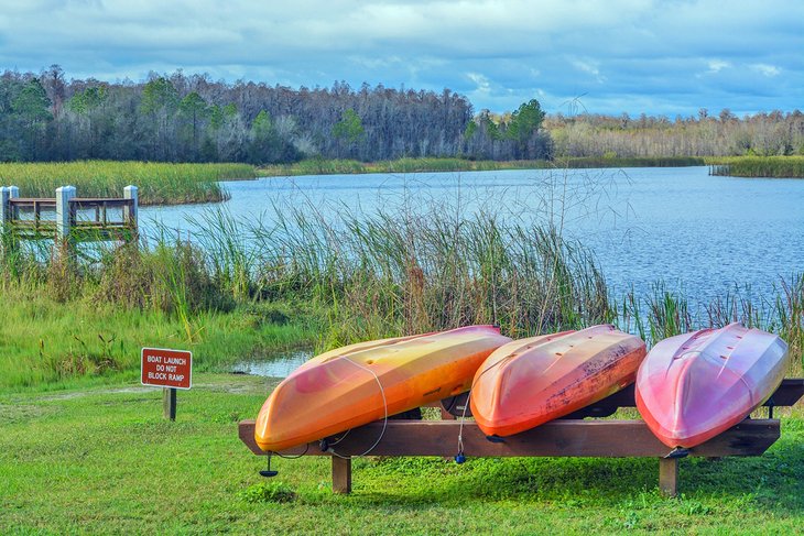 Kayaks at Colt Creek State Park