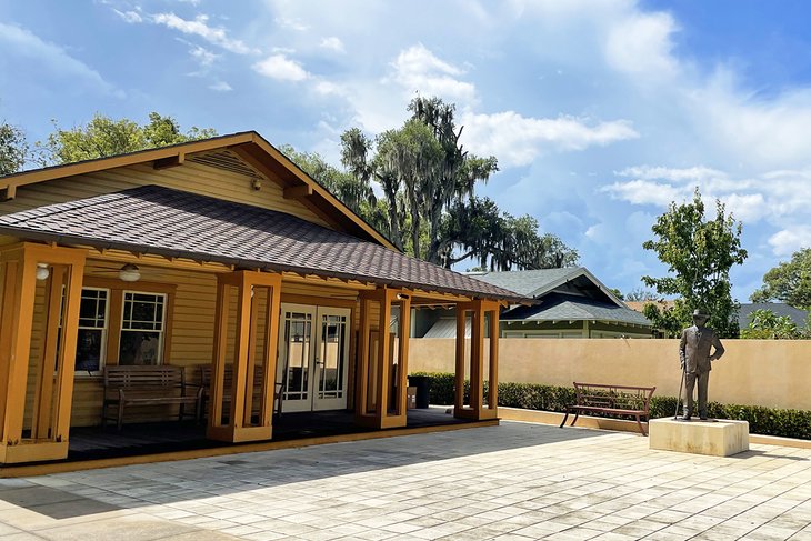 Sharp Family Tourism and Education Center at Florida Southern College