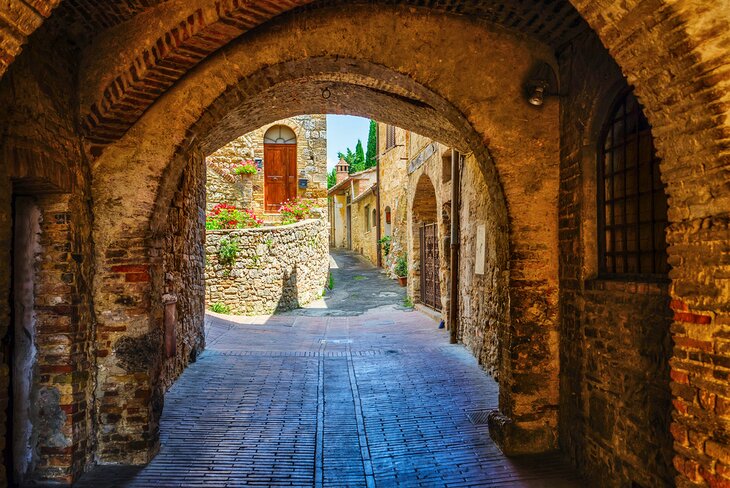 Picturesque archway in San Gimignano
