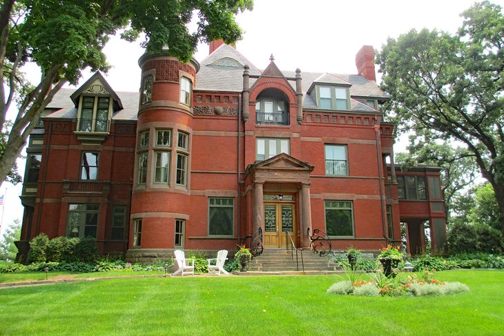 Victorian home on Summit Avenue