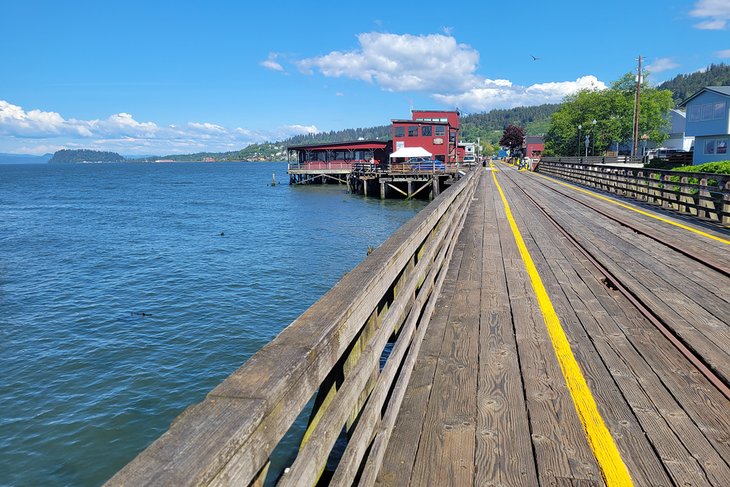 Astoria Riverwalk