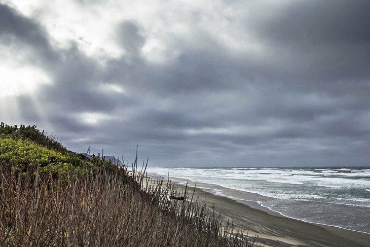 Stormy weather at the Tillicum Beach Campground