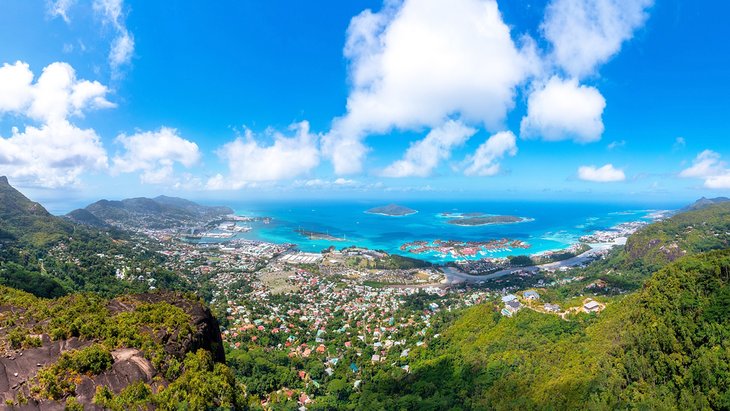 Panoramic view of Victoria from Copolia Peak