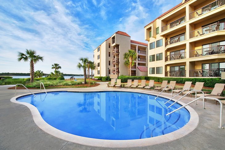 Photo Source: Marriott's Harbour Point and Sunset Point at Shelter Cove