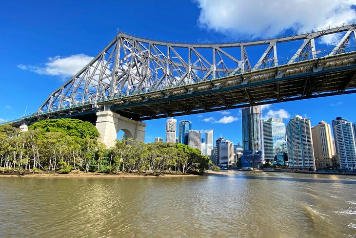 Story Bridge and the Brisbane skyline