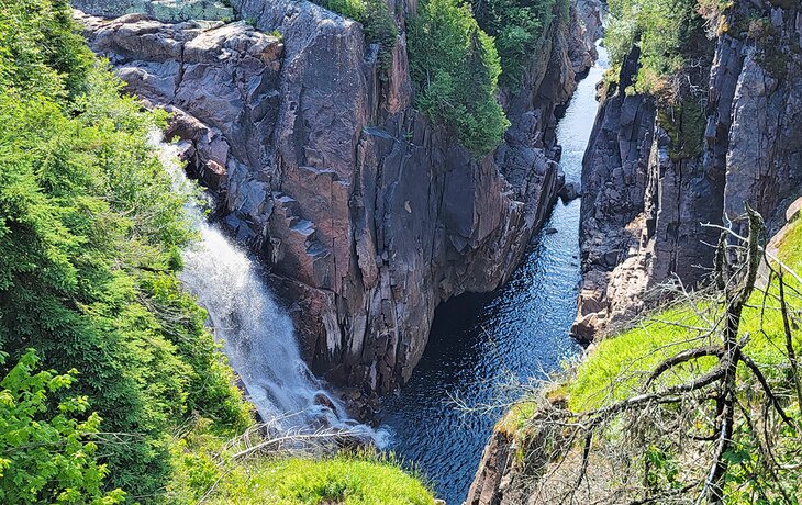 Aguasabon Falls