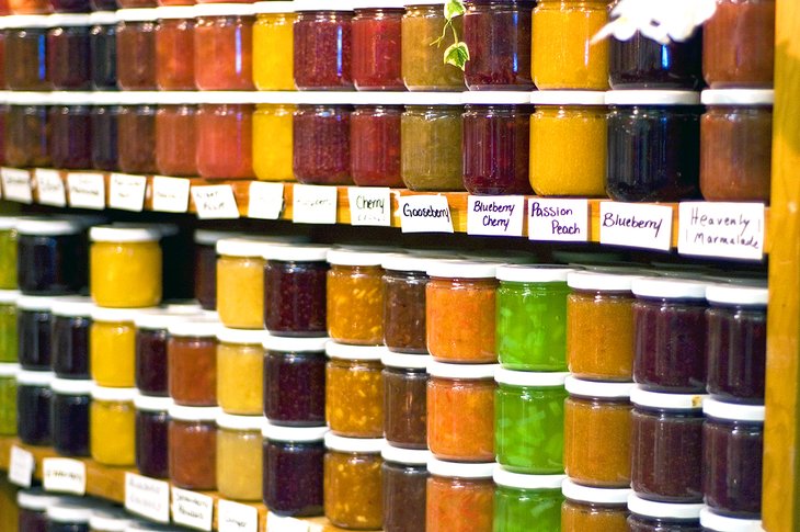 Jams and preservatives for sale in St. Jacob's