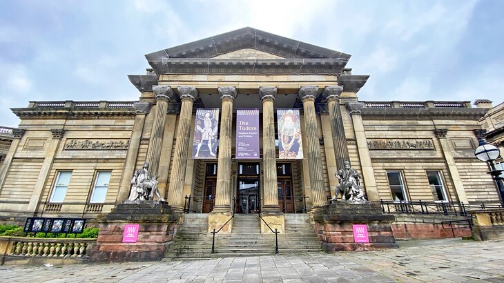 Walker Art Gallery