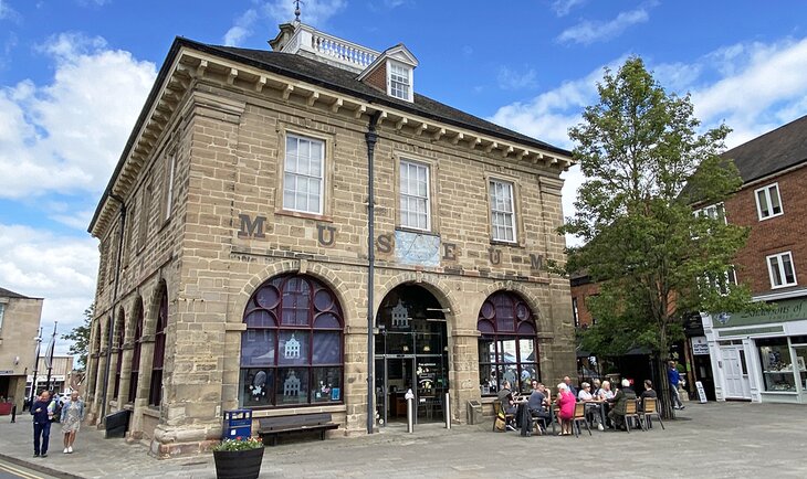 The Warwickshire Museum