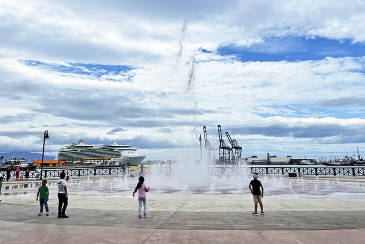 Dancing fountains in Ensenada