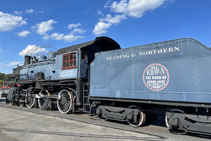 Reading Blue Mountain &amp; Northern Railroad