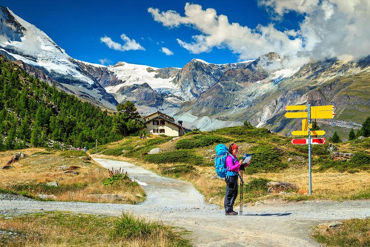 Hut-to-hut hiking in the Swiss Alps