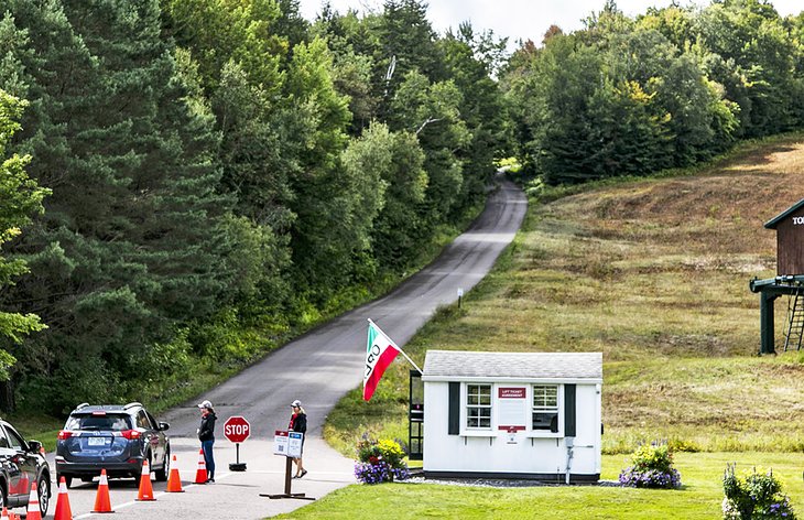 Mt. Mansfield Auto Toll Road