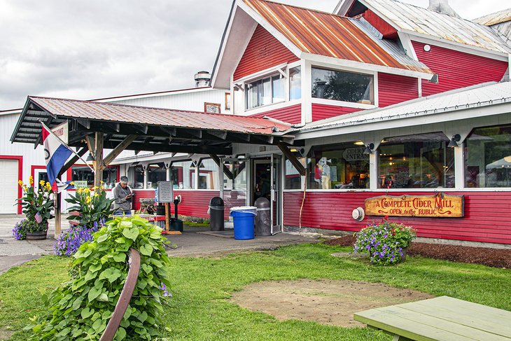 Cold Hollow Cider Mill