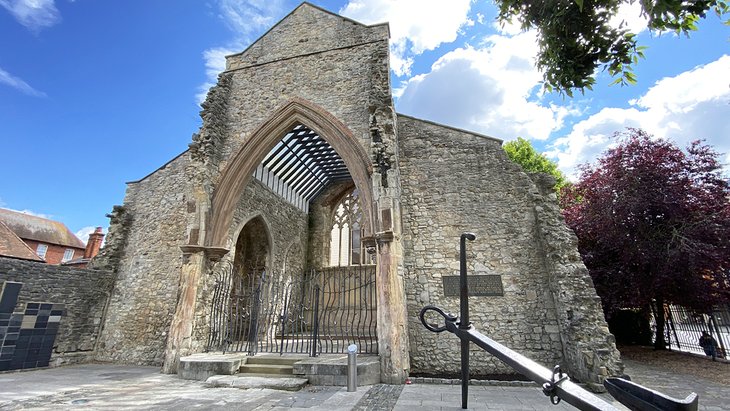 Holyrood Church