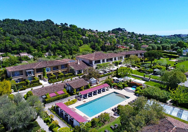 Photo Source: Le Domaine du Mas de Pierre