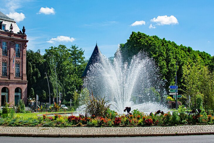 Fountain on Avenue Foch