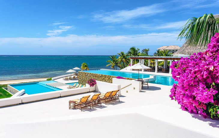 Photo Source: Las Verandas Hotel & Villas