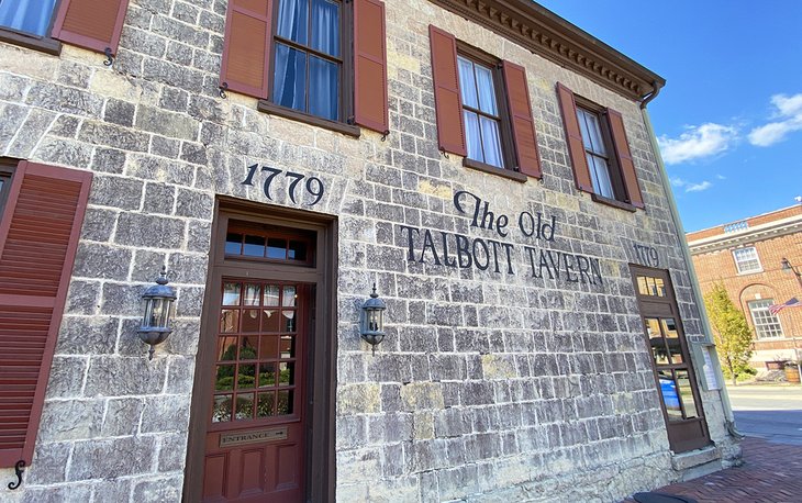 The Old Talbott Tavern in downtown Bardstown