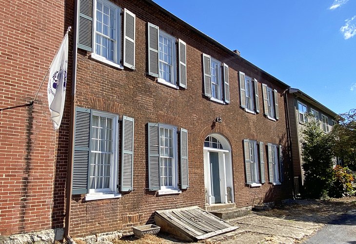 The Women's Civil War Museum