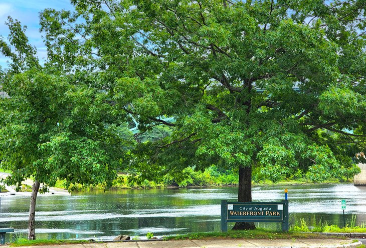 Kennebec River Trail