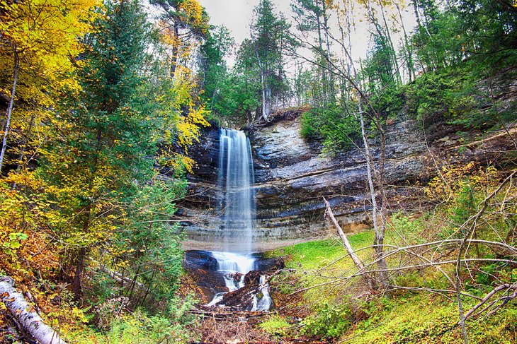 Munising Falls