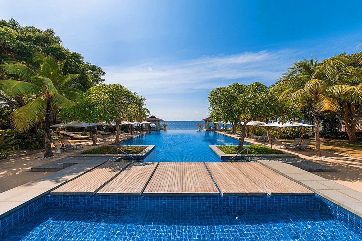 Photo Source: Crimson Resort & Spa Mactan, Cebu