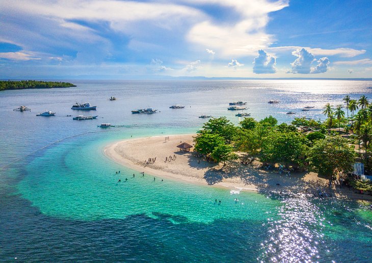 A beautiful beach on Cebu, Cebu City