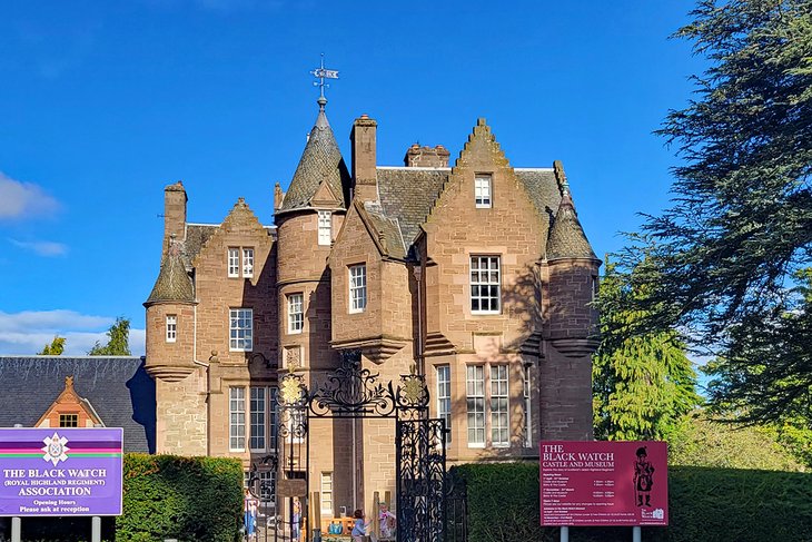 Balhousie Castle, Black Watch Castle & Museum