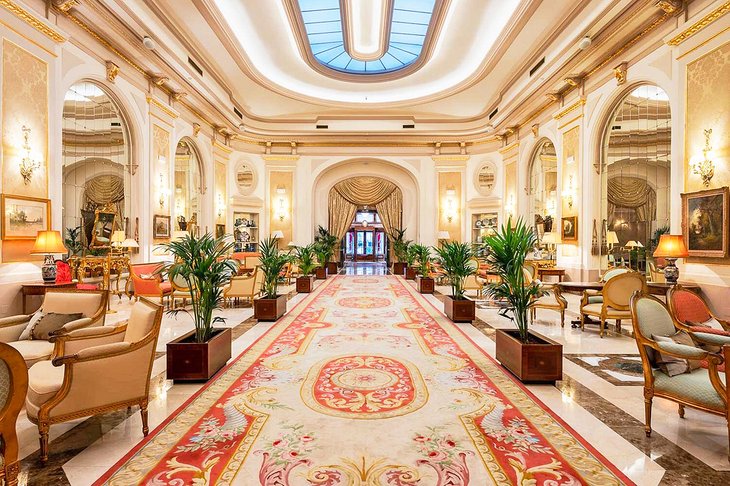 Photo Source: Hotel El Palace Barcelona