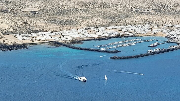 Ferry and La Graciosa