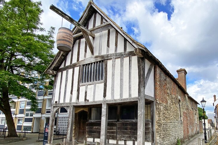 The Medieval Merchant's House