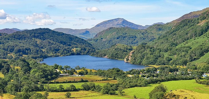 Llyn Gwynant, Snowdonia National Park, Wales