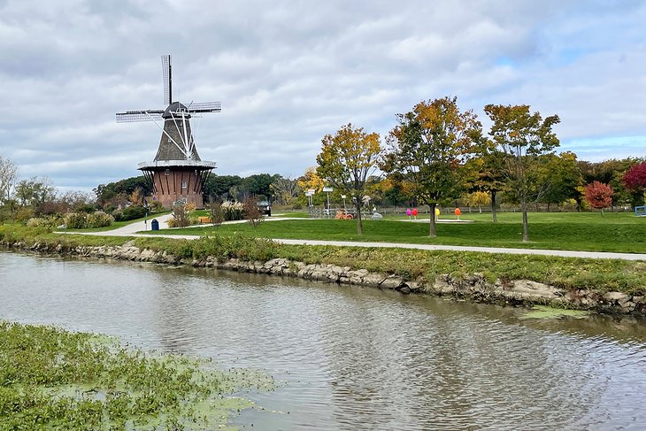 Windmill Island Gardens