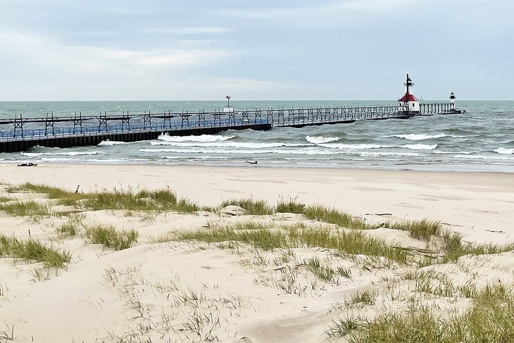 North Pier Inner and Outer Lights