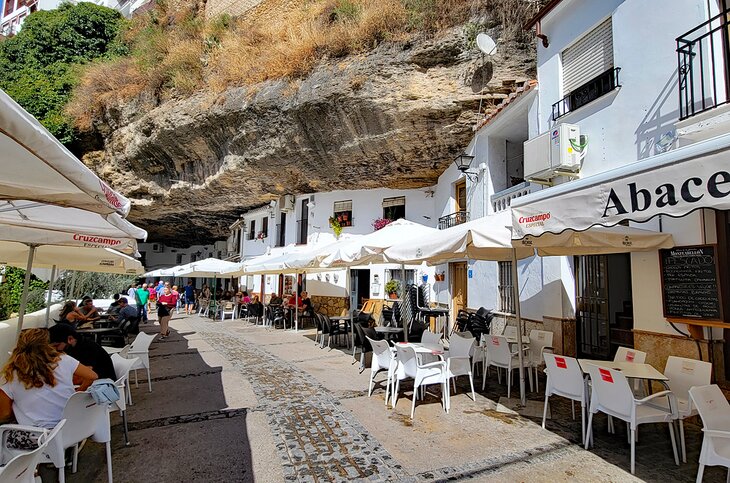 Restaurants in Setenil de las Bodegas