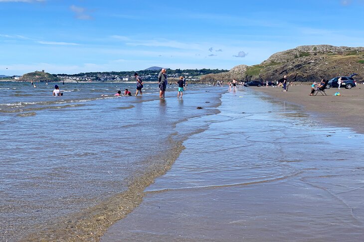 Morfa Bychan Beach | Photo Copyright: Anietra Hamper