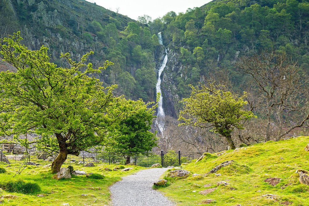 Path leading to Aber Falls