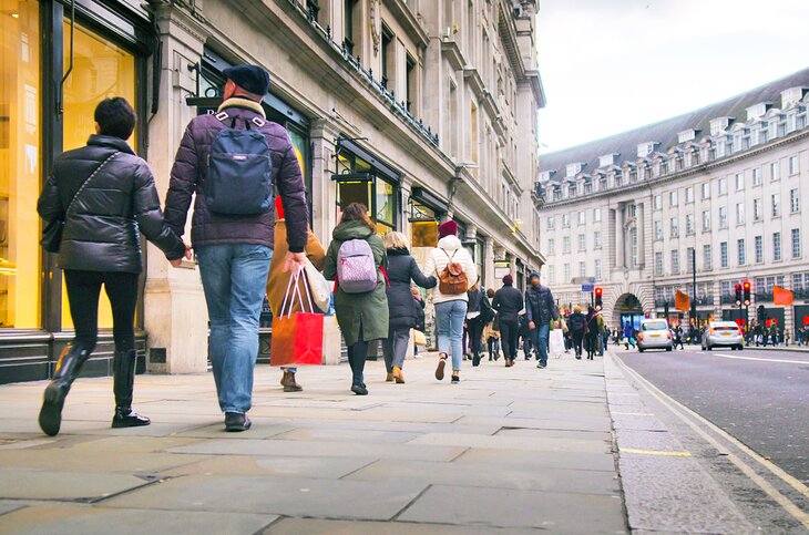 Shopping on Regent Street in London