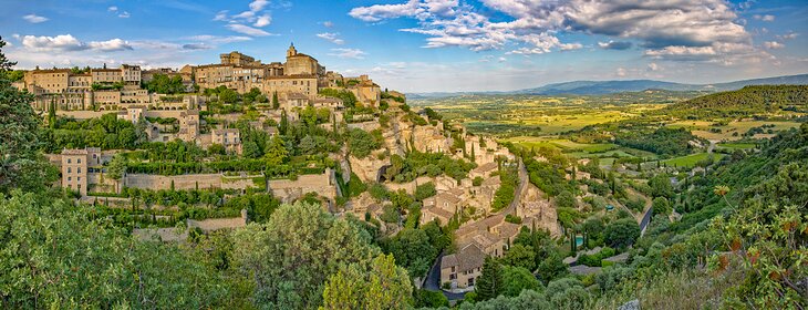 Panoramic view of the Luberon Valley and Gordes in the Haut-Vaucluse
