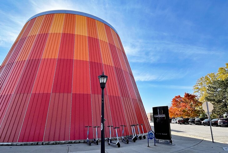 Delta College Planetarium & Learning Center
