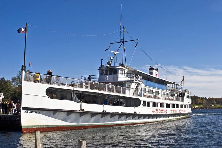 M/S Mount Washington at Weirs Beach