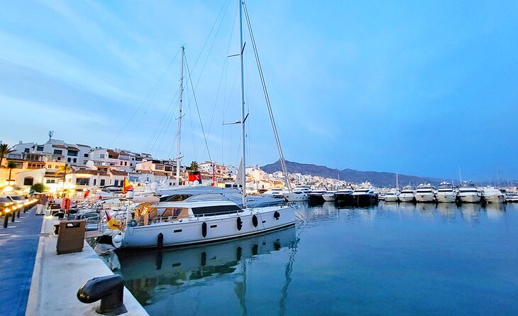 Puerto Banús in the evening