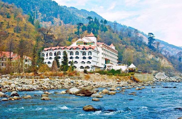 Photo Source: Mastiff Grand Manali Resort