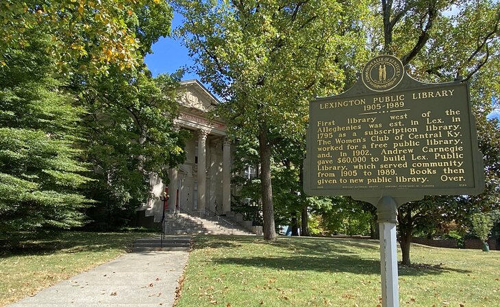 Carnegie Center in the Gratz Park Historic District